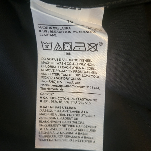 NWT Banana Republic Button Down - Picture 5 of 6